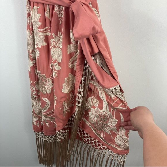 Anthropologie Pink Floral Embroidered Fringe Wrap Midi Dress Size 2P - Picture 7 of 16